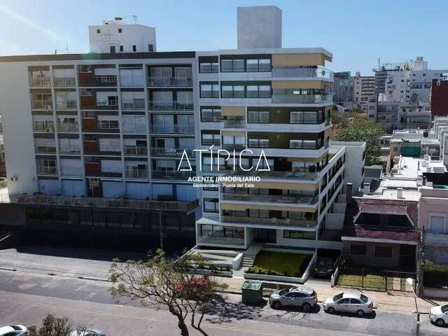 #122 - Apartamento para Venta en Montevideo - UY-MO - 1