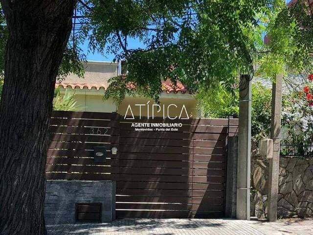 #146 - Casa para Venta en Montevideo - UY-MO - 1