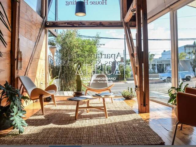 #152 - Edificio comercial para Alquiler en Punta del Este - UY-MA