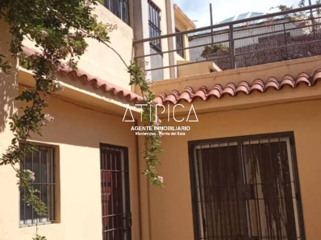 #211 - Casa para Venta en Montevideo - UY-MO - 1