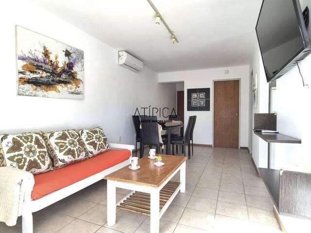 #251 - Apartamento para Alquiler en Punta del Este - UY-MA - 2
